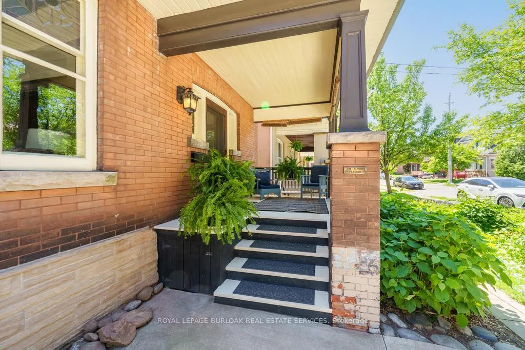Photo 3 of 35 Burris Street, Hamilton, Gibson — HOMEH