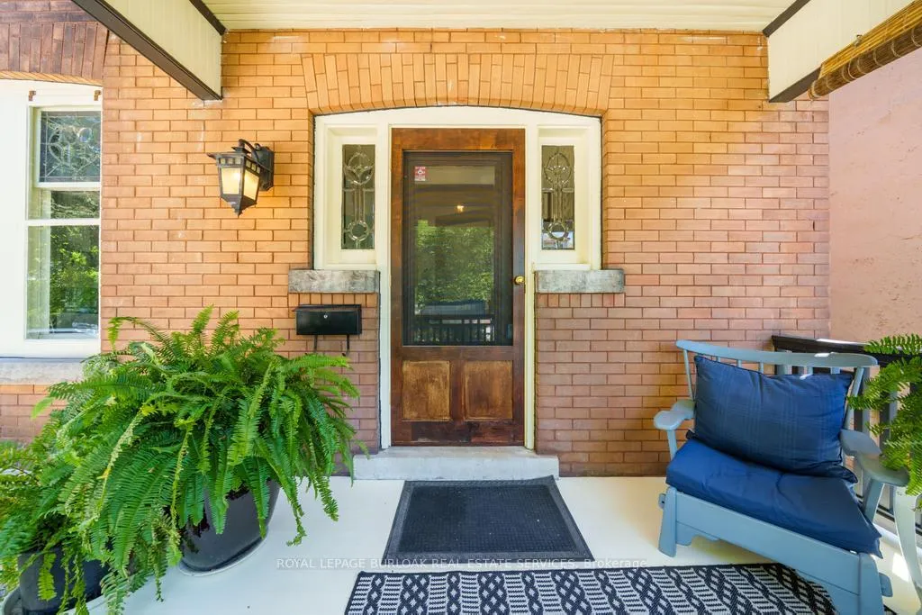 Photo 5 of 35 Burris Street, Hamilton, Gibson — HOMEH
