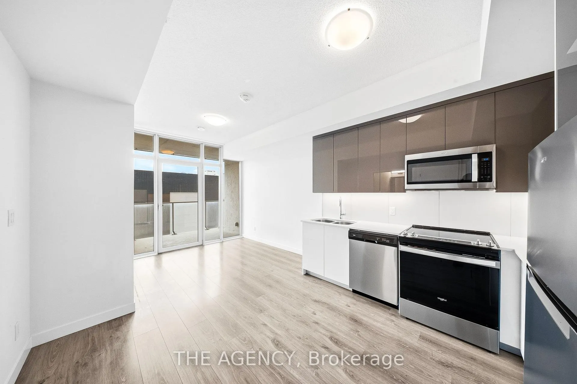 Photo 4 of Unit 1113, 60 Frederick Street, Kitchener, City Commercial Core — HOMEH
