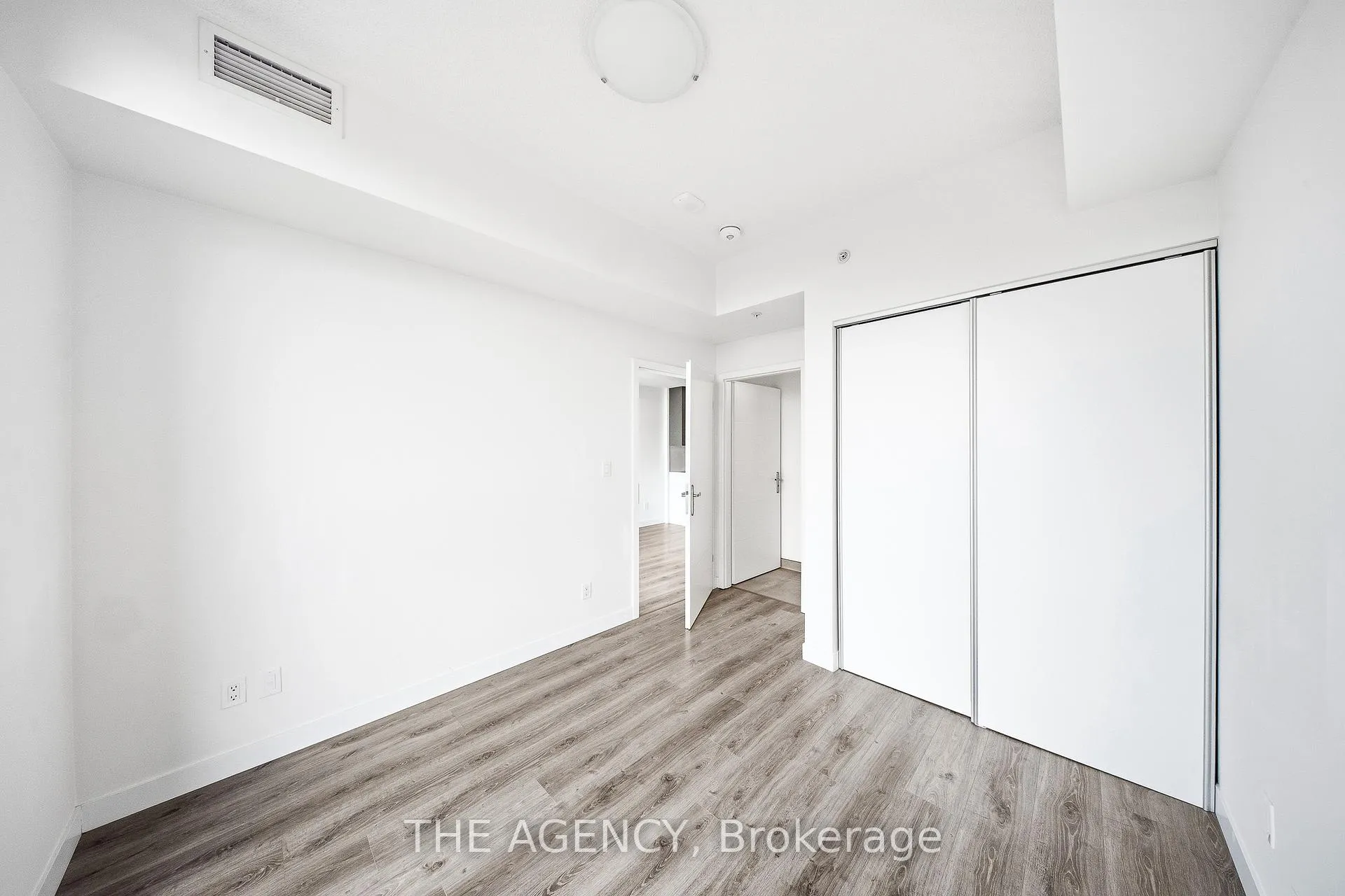 Photo 11 of Unit 1113, 60 Frederick Street, Kitchener, City Commercial Core — HOMEH