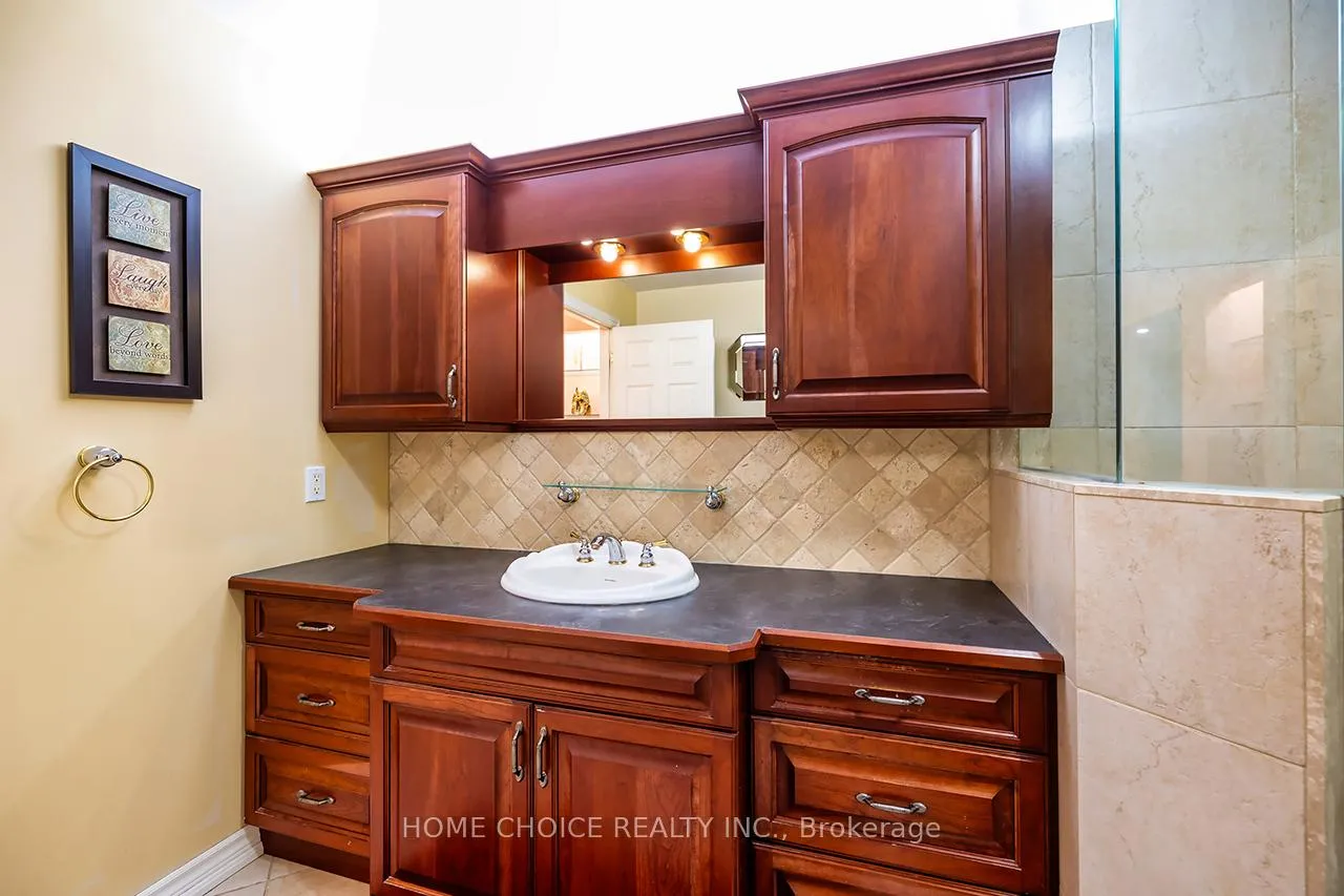 Photo 19 of 275 Aldred Drive, Scugog, Rural Scugog — HOMEH
