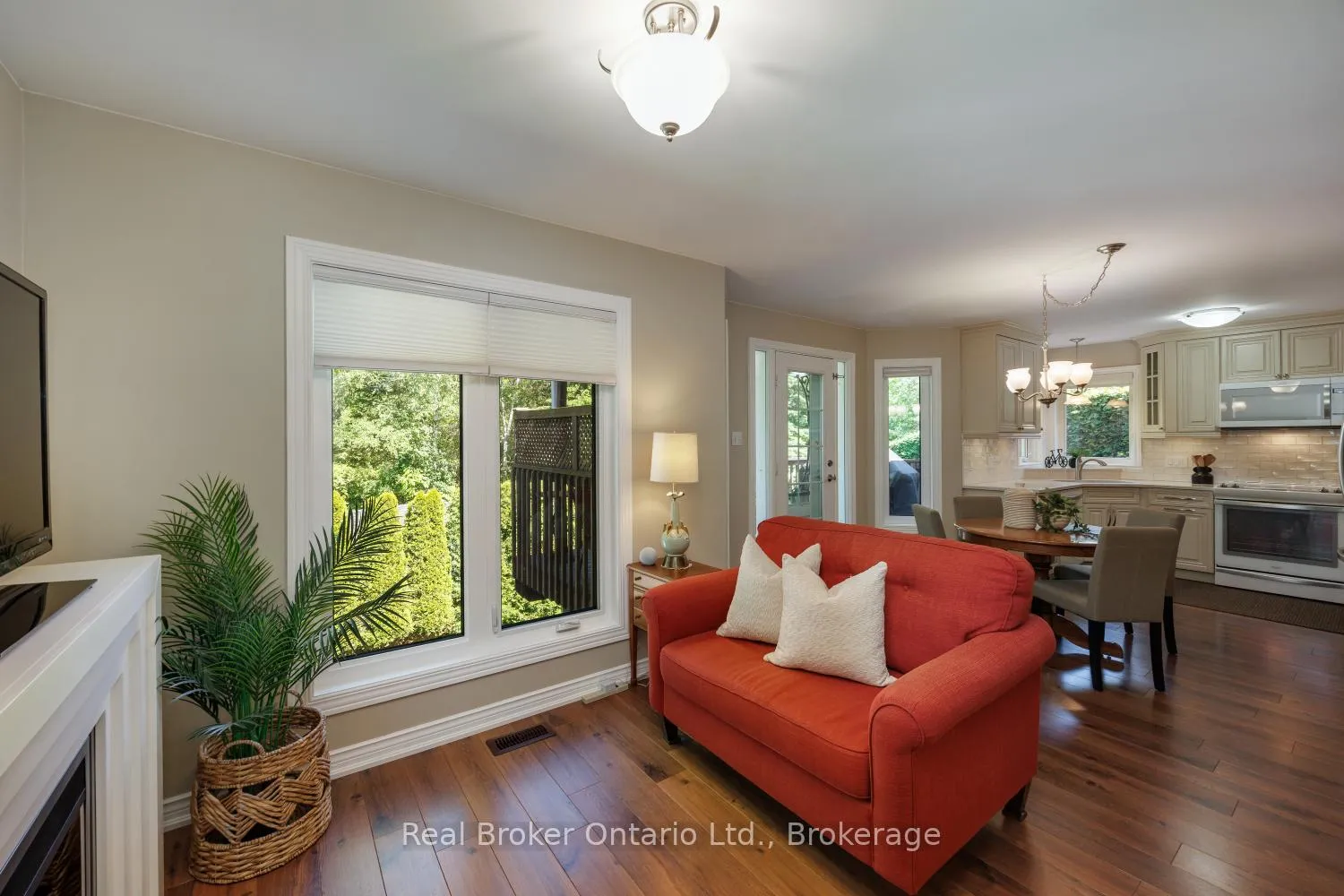 Photo 14 of 39 Valleycrest Drive, Clarington, Courtice — HOMEH