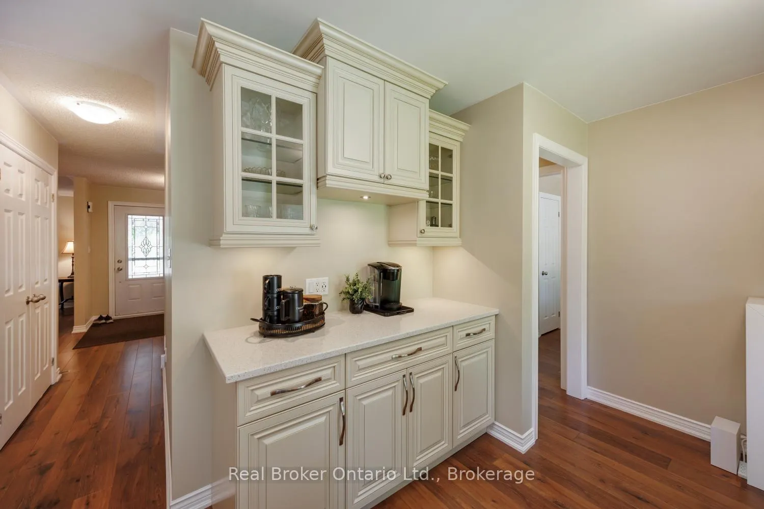 Photo 15 of 39 Valleycrest Drive, Clarington, Courtice — HOMEH