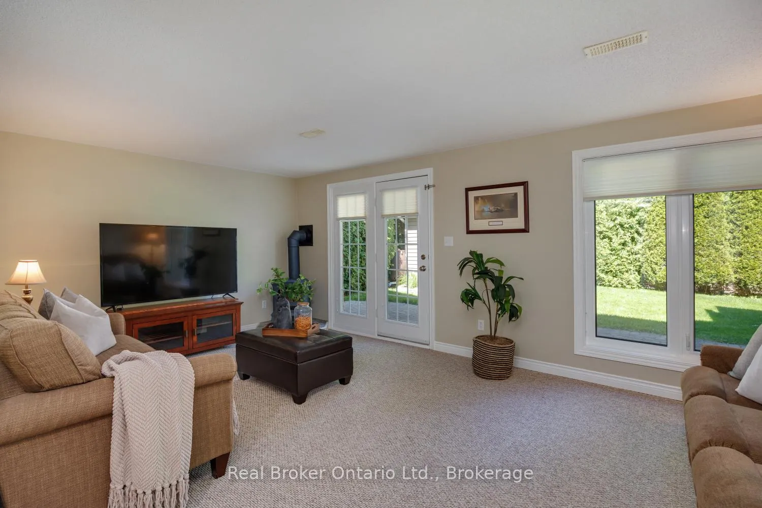 Photo 26 of 39 Valleycrest Drive, Clarington, Courtice — HOMEH