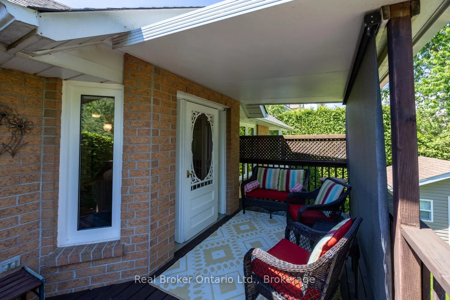 Photo 35 of 39 Valleycrest Drive, Clarington, Courtice — HOMEH