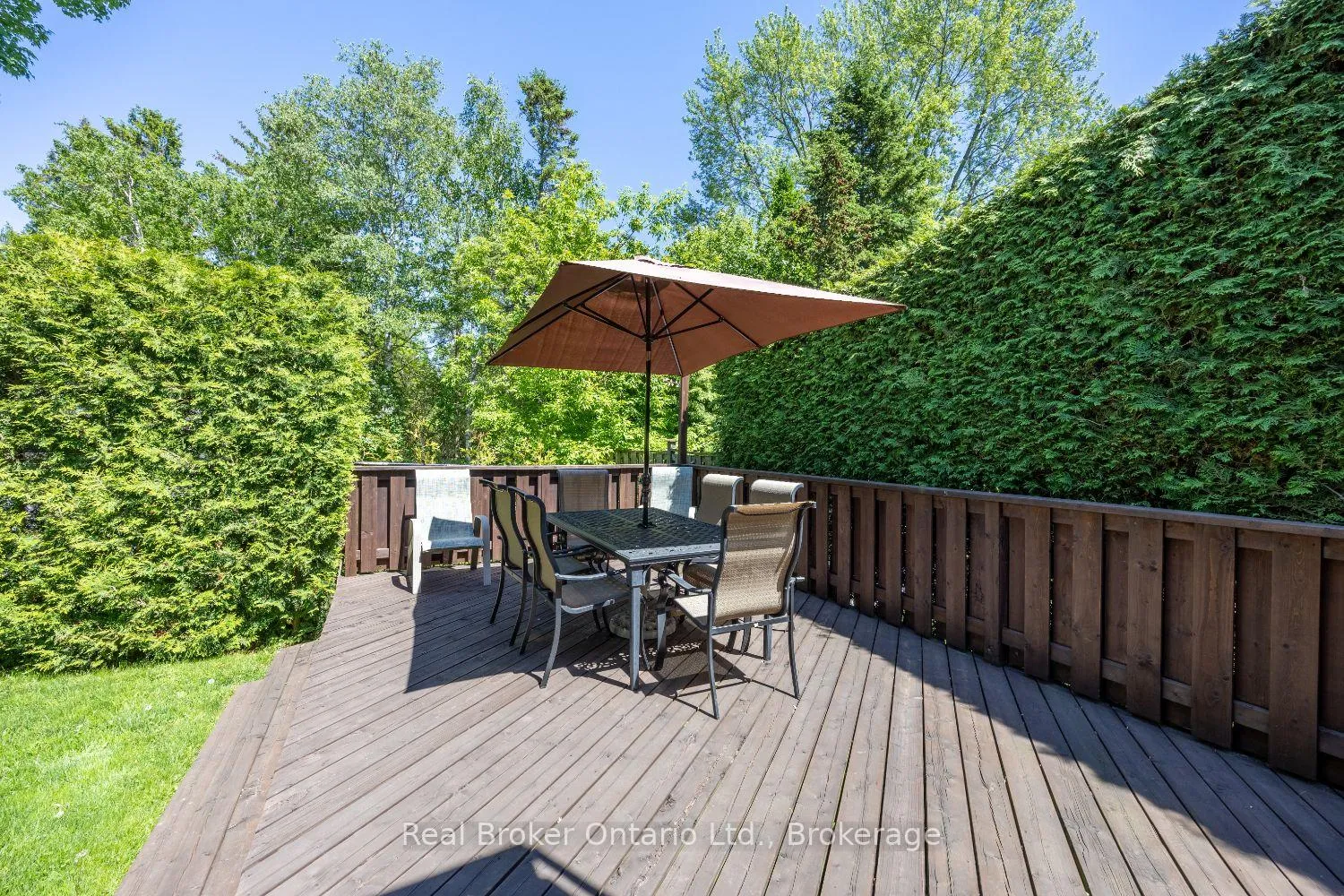 Photo 38 of 39 Valleycrest Drive, Clarington, Courtice — HOMEH