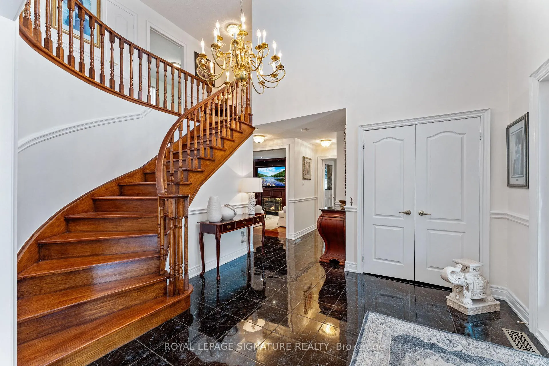 Photo 8 of 74 Willis Road, Vaughan, East Woodbridge — HOMEH