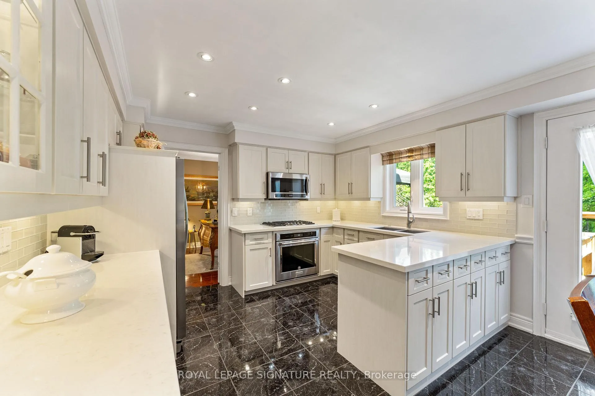 Photo 17 of 74 Willis Road, Vaughan, East Woodbridge — HOMEH