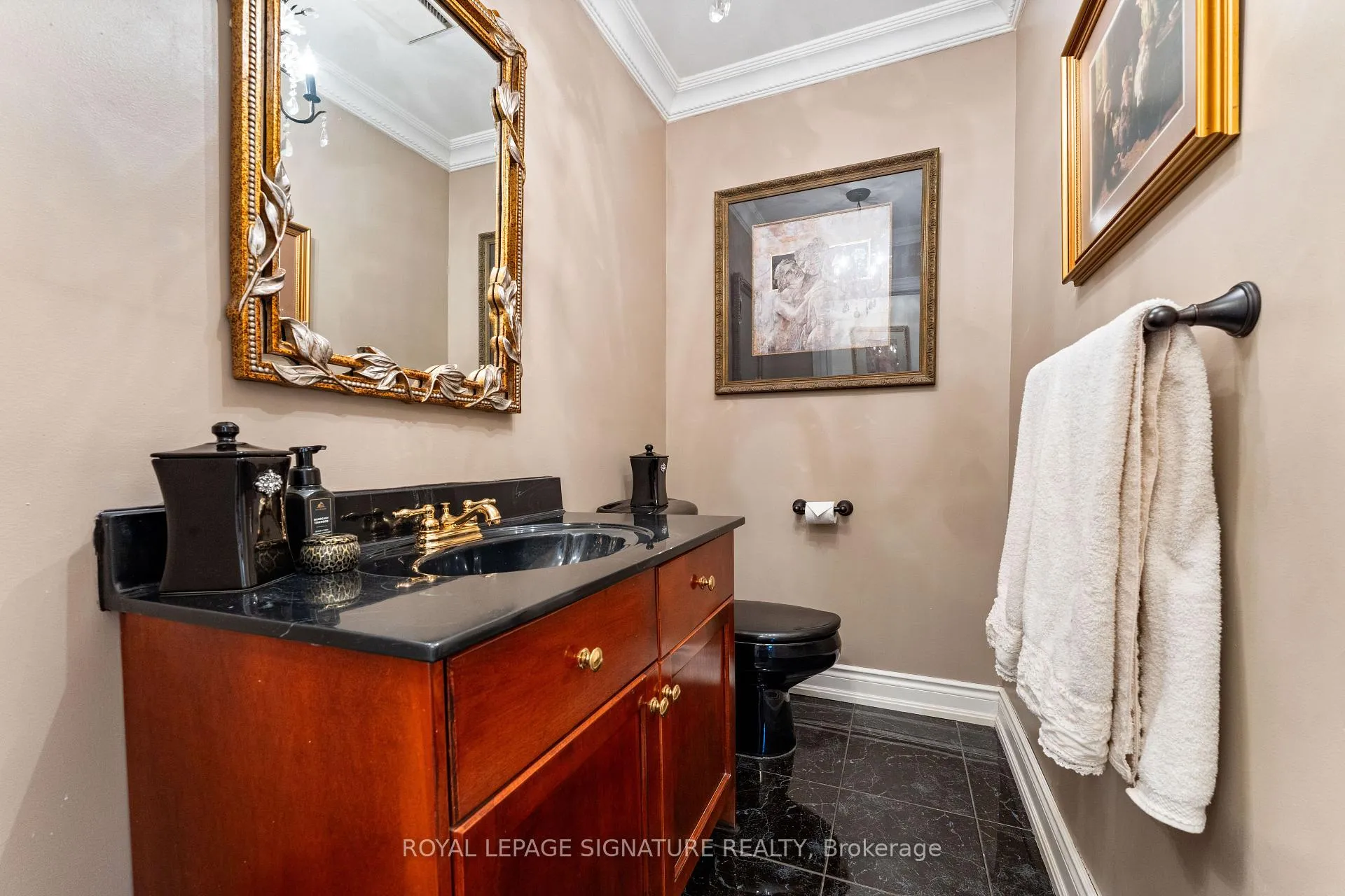 Photo 21 of 74 Willis Road, Vaughan, East Woodbridge — HOMEH