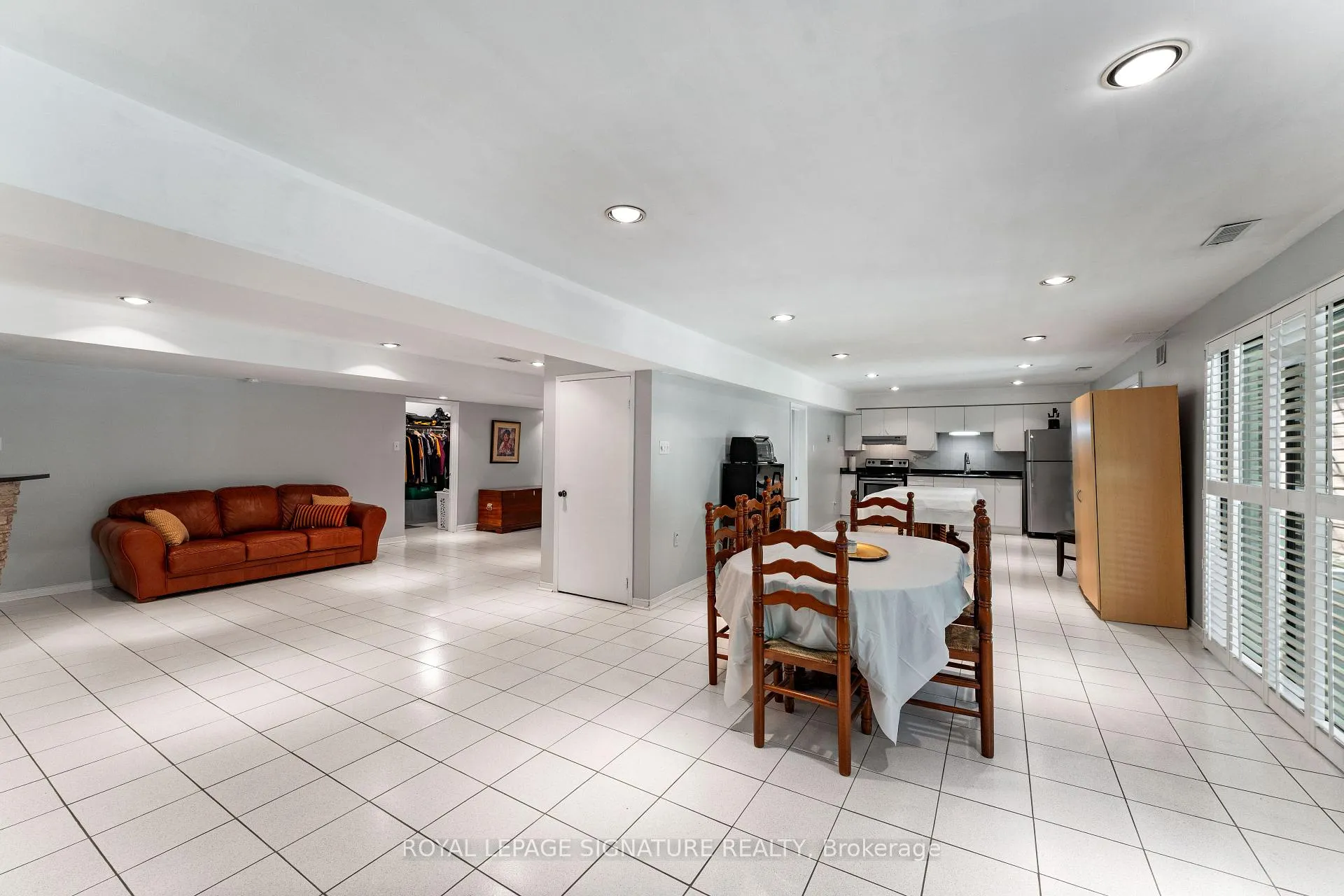 Photo 35 of 74 Willis Road, Vaughan, East Woodbridge — HOMEH