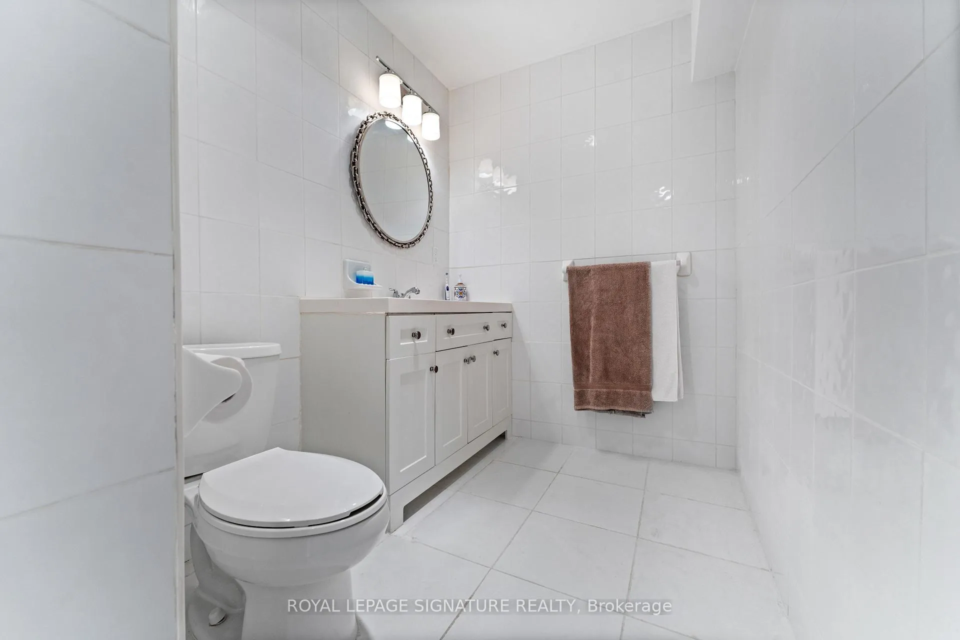 Photo 38 of 74 Willis Road, Vaughan, East Woodbridge — HOMEH