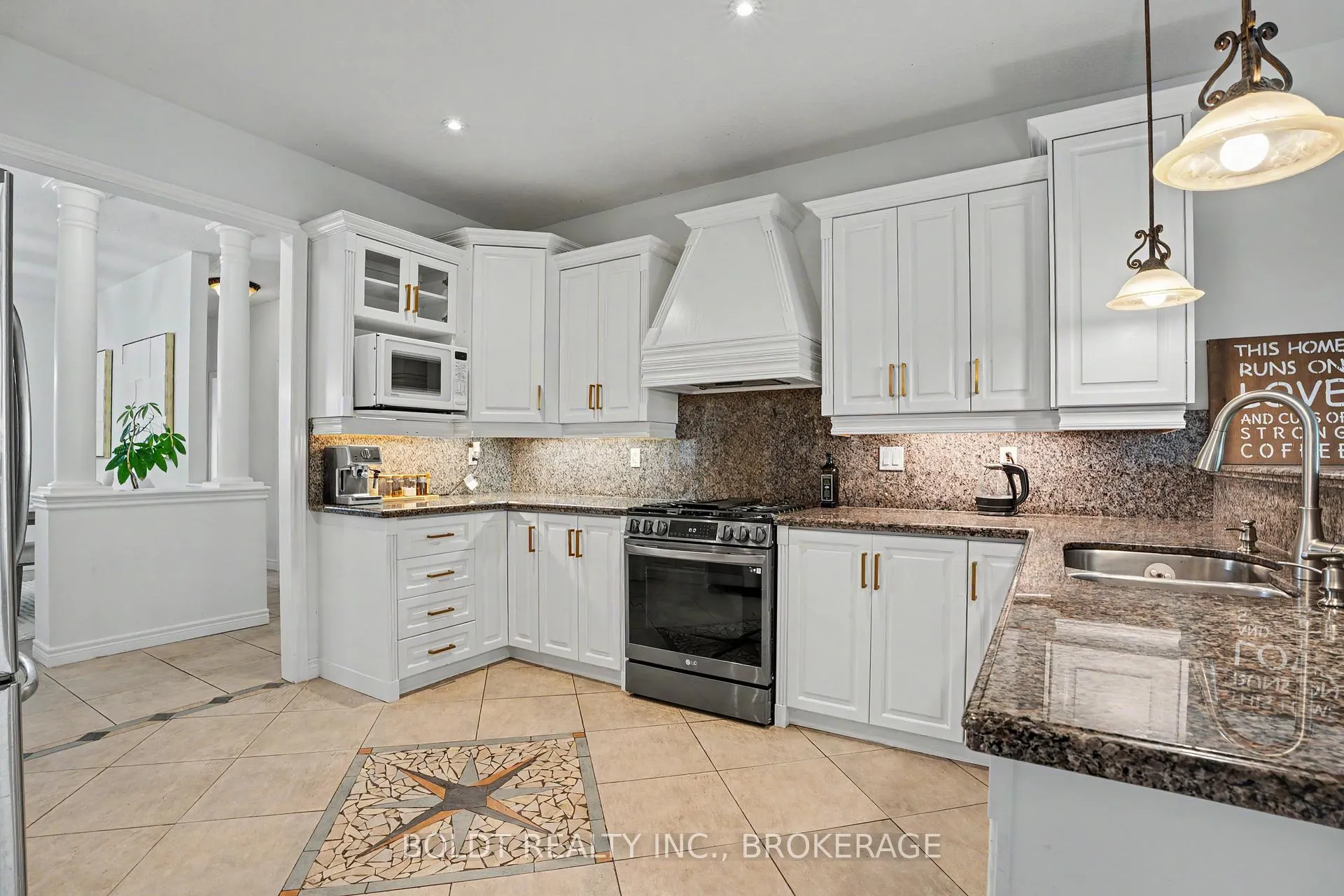Photo 11 of 1504 Upper Sherman Avenue, Hamilton, Butler — HOMEH