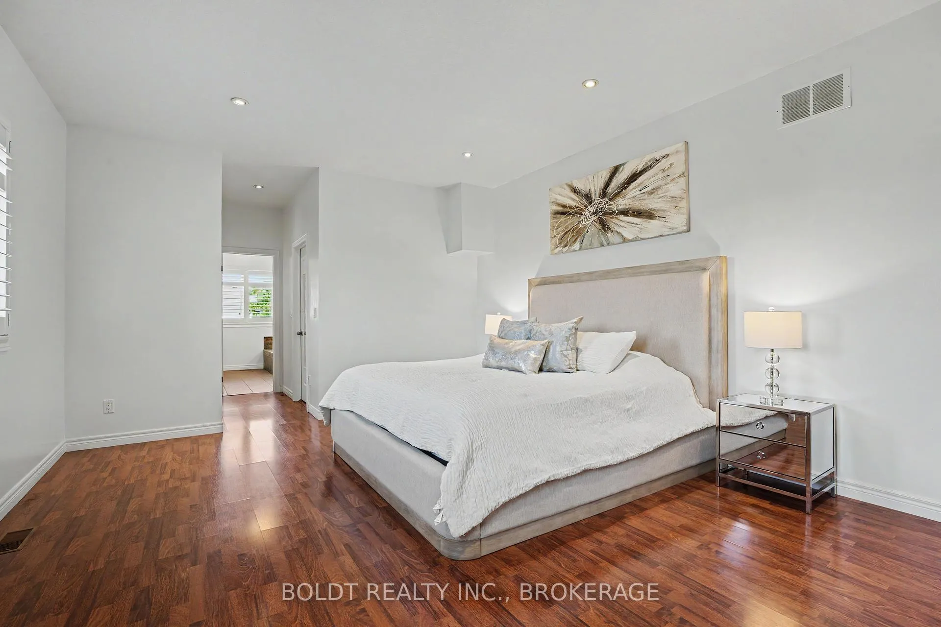 Photo 15 of 1504 Upper Sherman Avenue, Hamilton, Butler — HOMEH