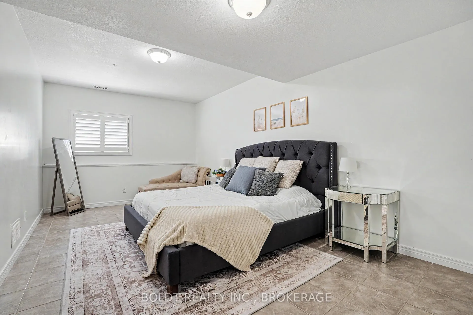 Photo 31 of 1504 Upper Sherman Avenue, Hamilton, Butler — HOMEH