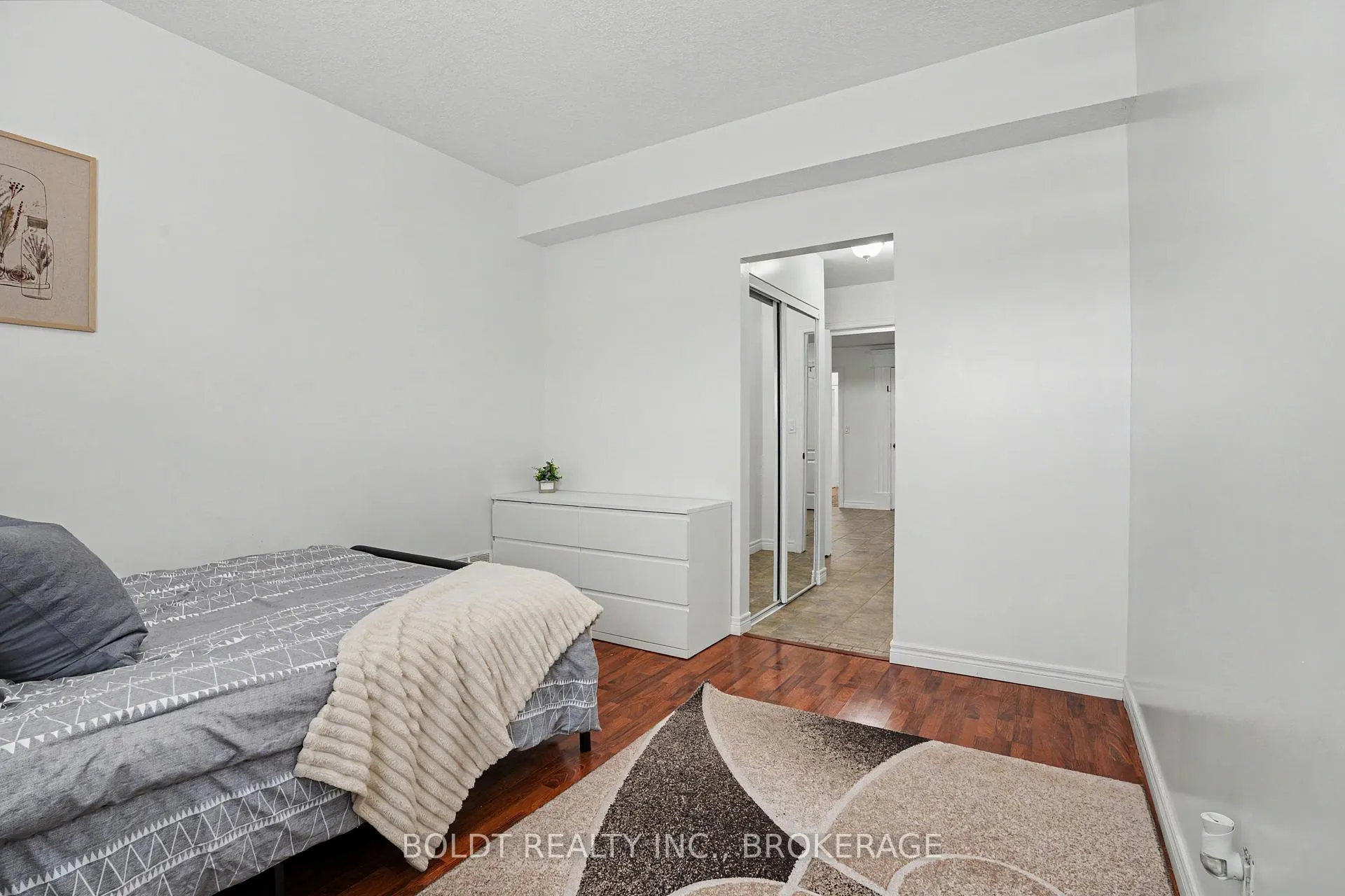 Photo 34 of 1504 Upper Sherman Avenue, Hamilton, Butler — HOMEH