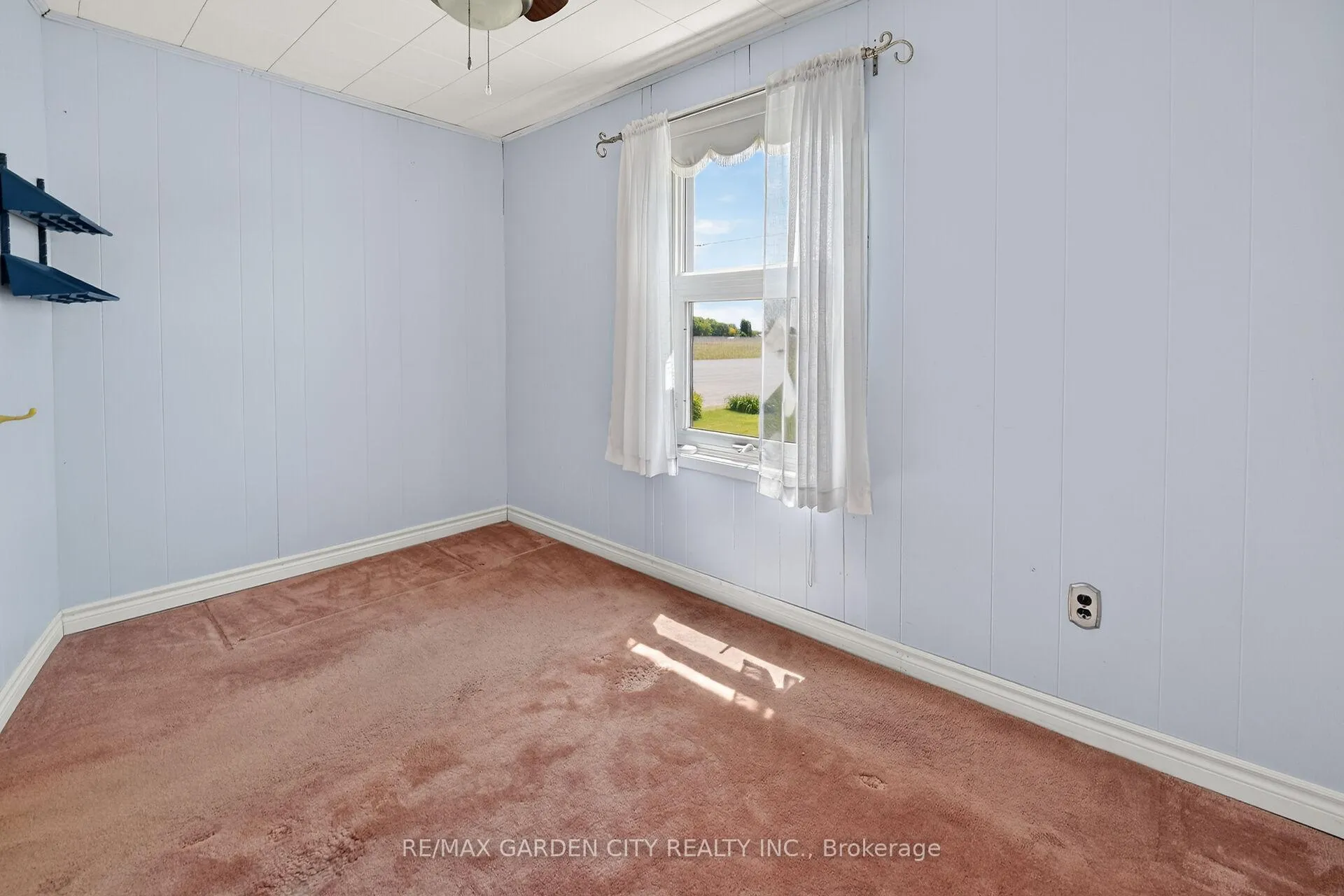 Photo 10 of 1651 Second Avenue, St. Catharines, Rural Fourth — HOMEH