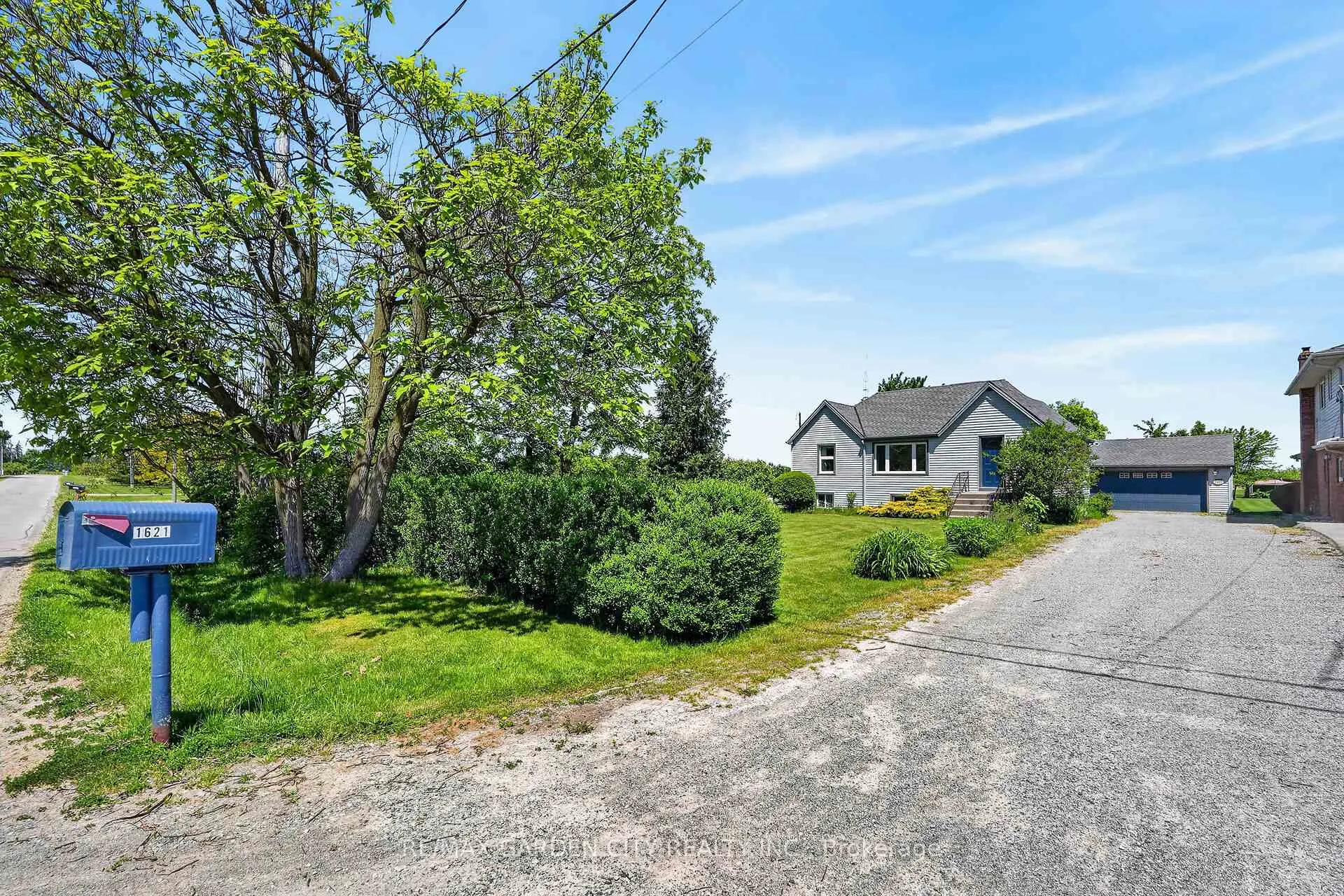 Photo 12 of 1651 Second Avenue, St. Catharines, Rural Fourth — HOMEH