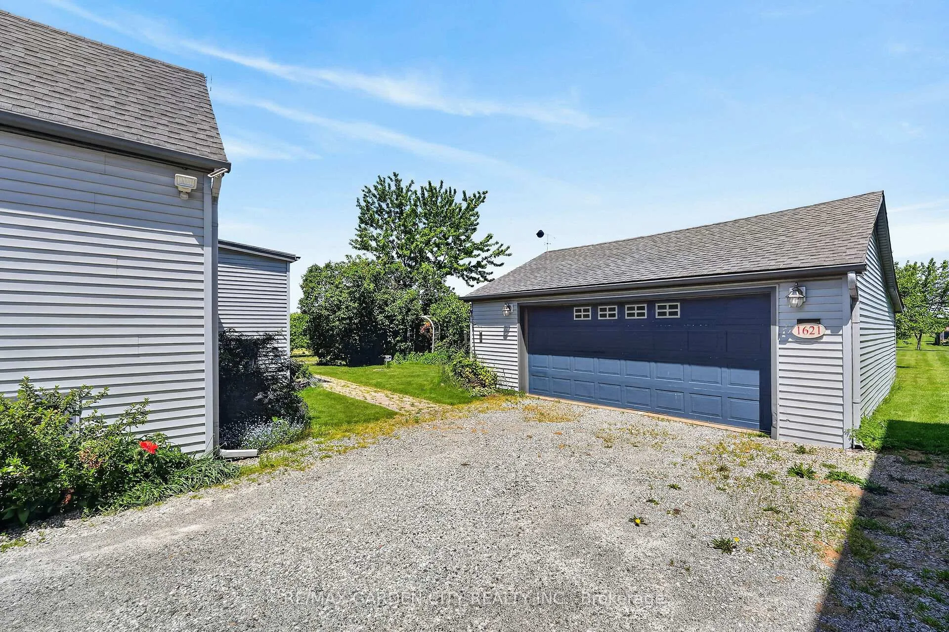 Photo 19 of 1651 Second Avenue, St. Catharines, Rural Fourth — HOMEH