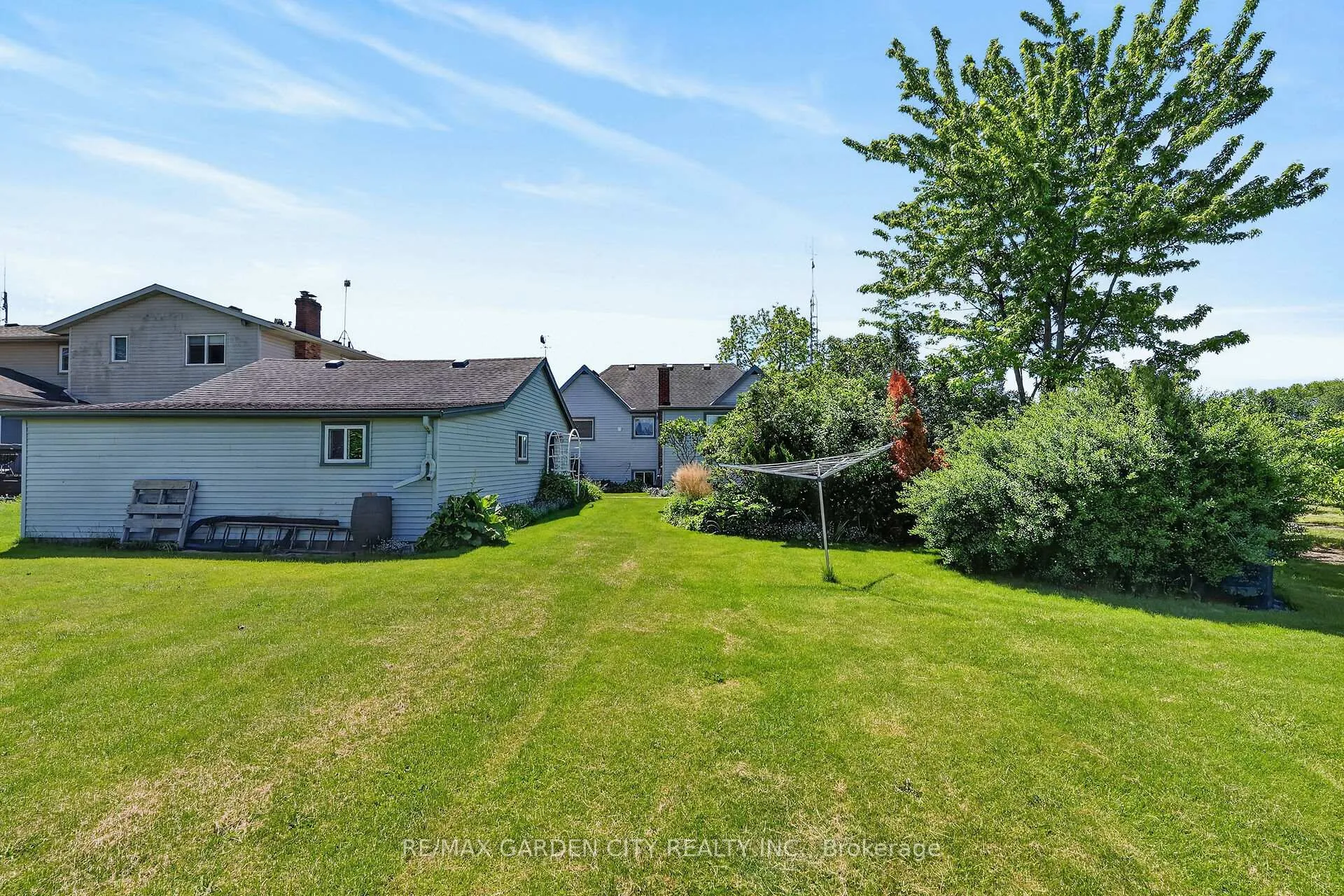 Photo 25 of 1651 Second Avenue, St. Catharines, Rural Fourth — HOMEH