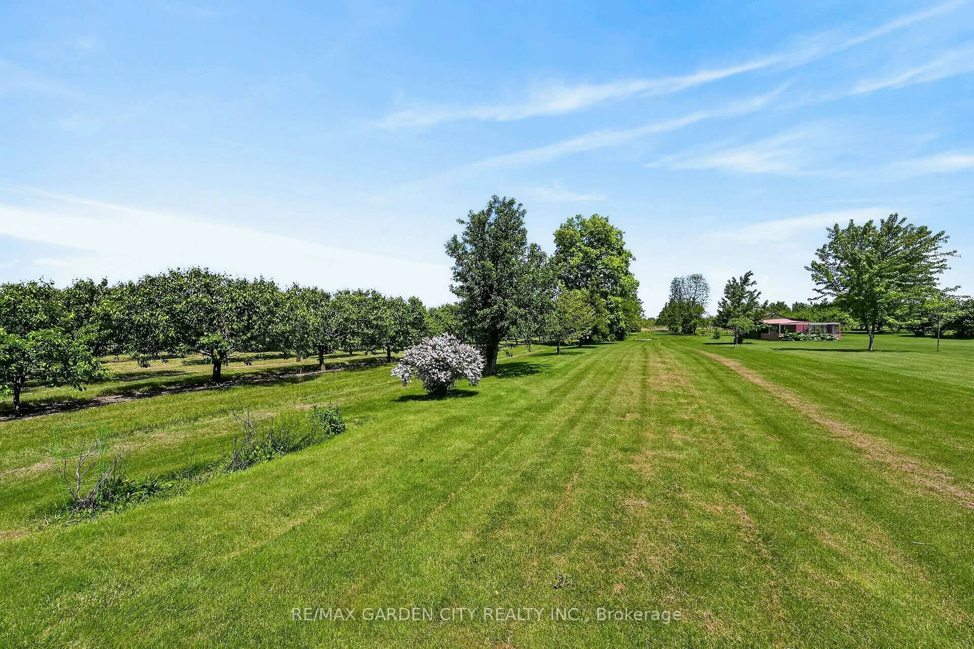 Photo 27 of 1651 Second Avenue, St. Catharines, Rural Fourth — HOMEH