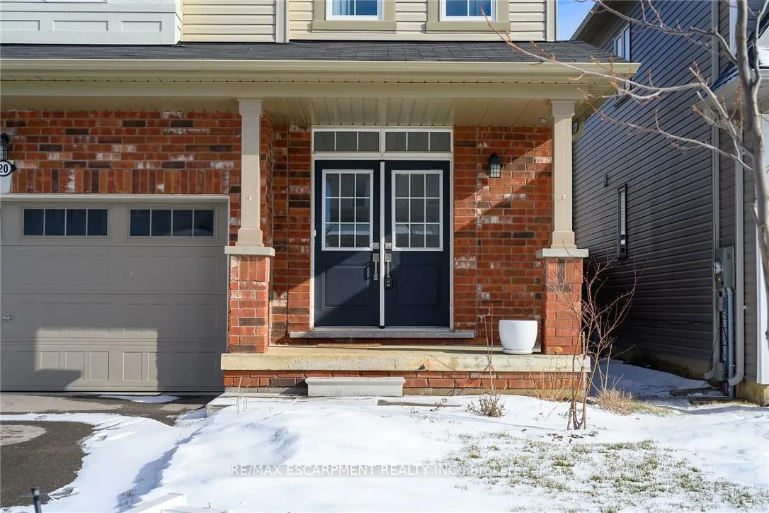Photo 4 of 20 Armes Street, Hamilton, Binbrook — HOMEH