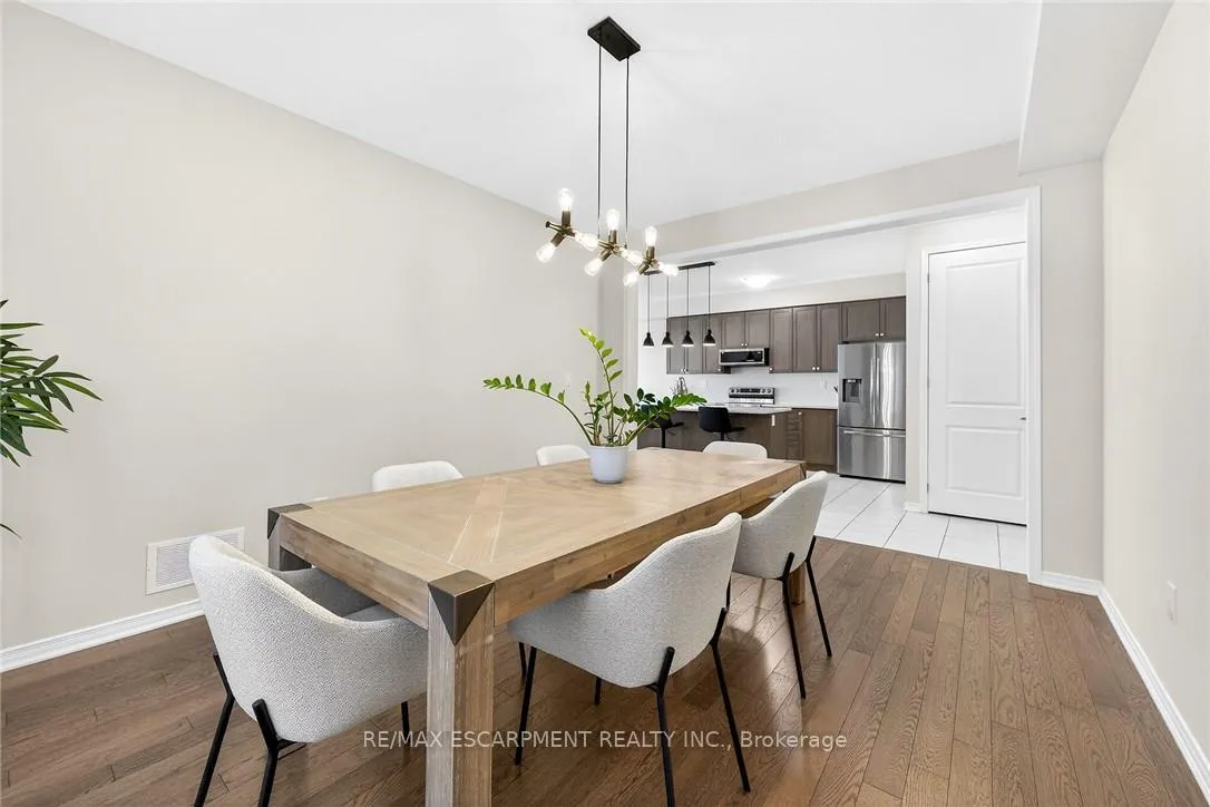 Photo 21 of 20 Armes Street, Hamilton, Binbrook — HOMEH