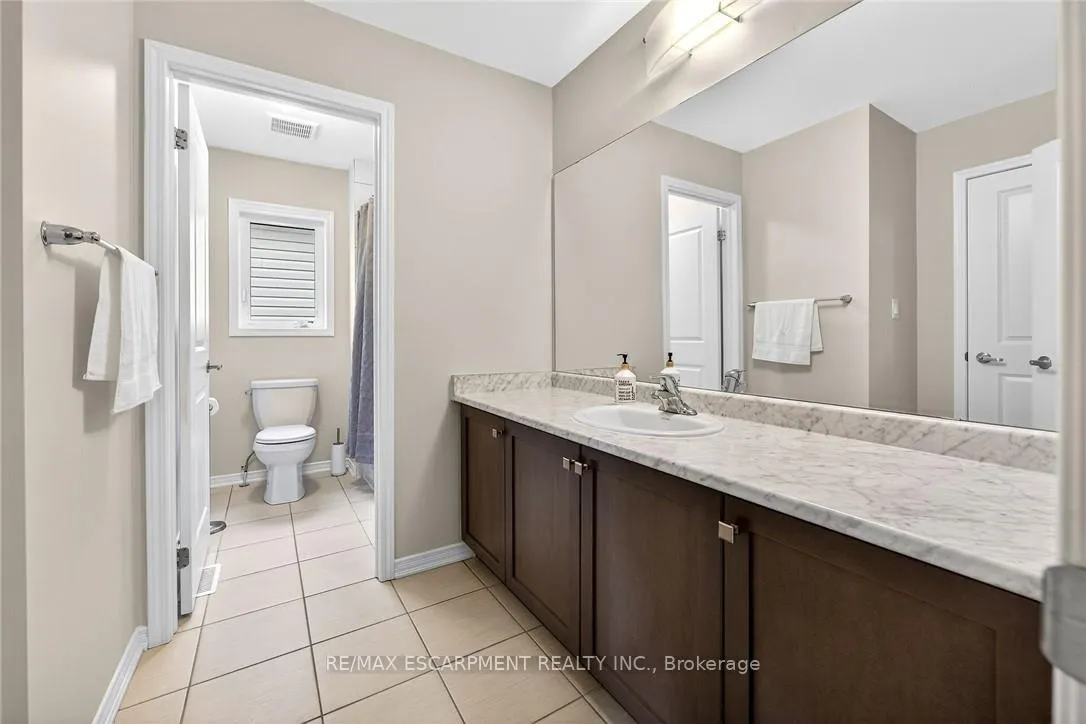 Photo 38 of 20 Armes Street, Hamilton, Binbrook — HOMEH