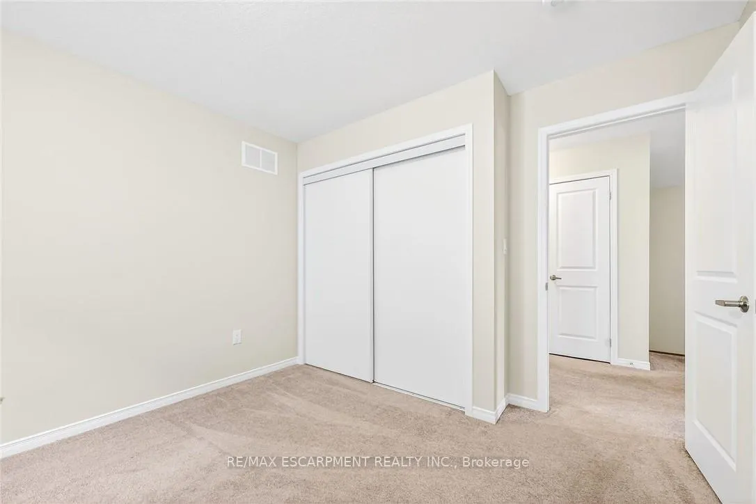 Photo 43 of 20 Armes Street, Hamilton, Binbrook — HOMEH