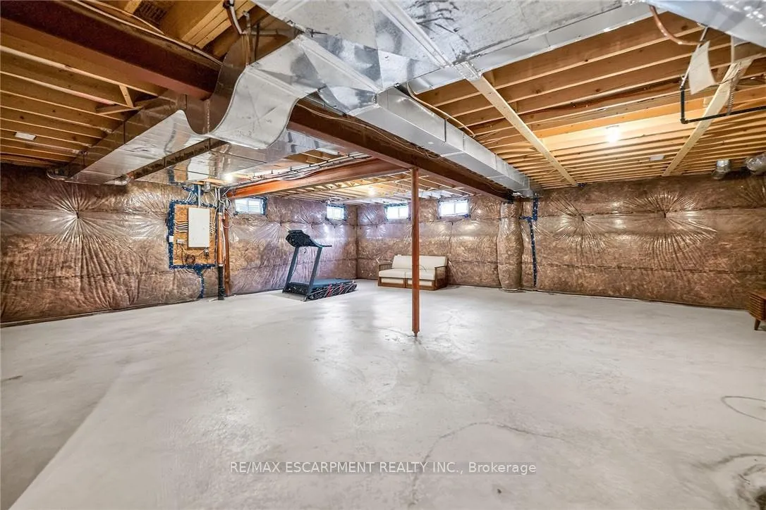 Photo 45 of 20 Armes Street, Hamilton, Binbrook — HOMEH