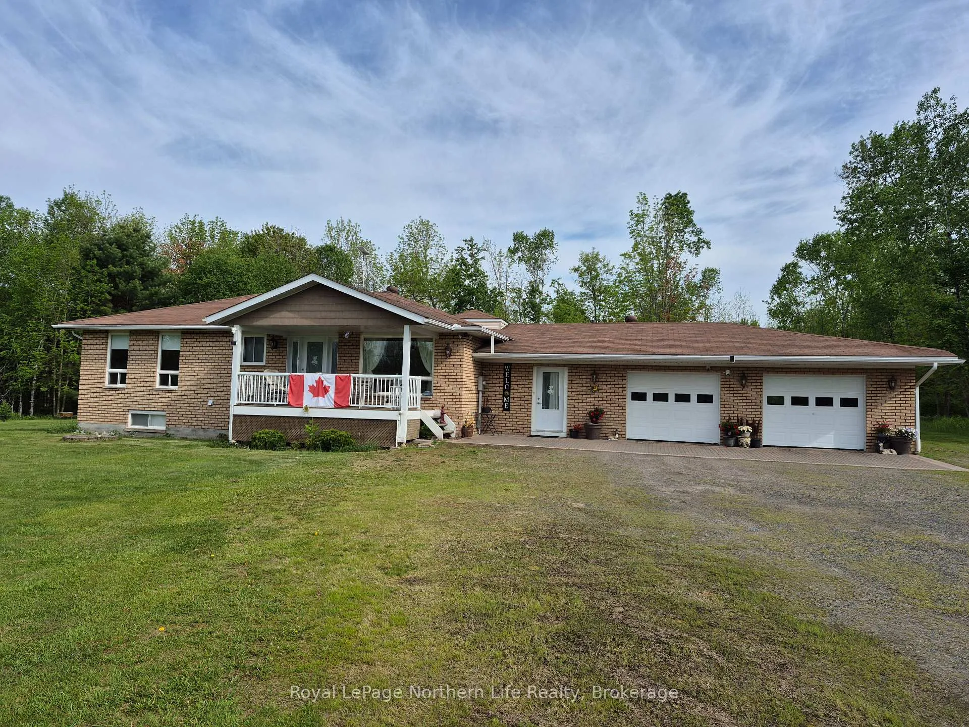 Photo 2 of 6365 Highway 17, Papineau-Cameron, Papineau Cameron — HOMEH