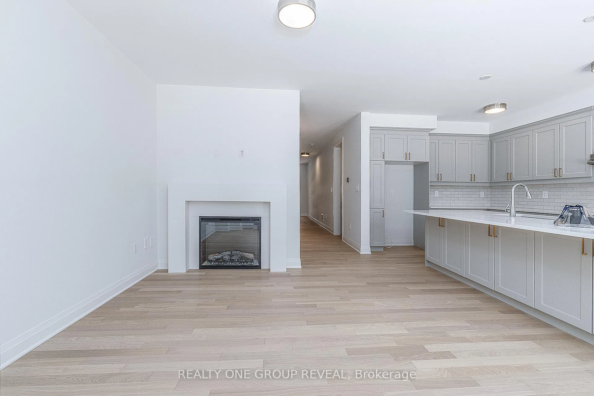 Photo 12 of 130 Leslie Richards Street, Markham, Rural Markham — HOMEH