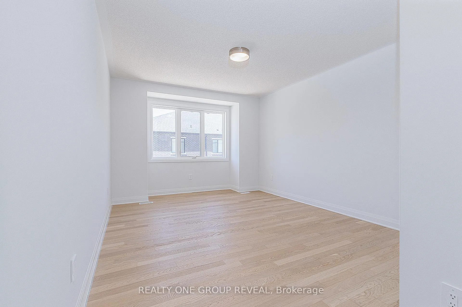 Photo 26 of 130 Leslie Richards Street, Markham, Rural Markham — HOMEH