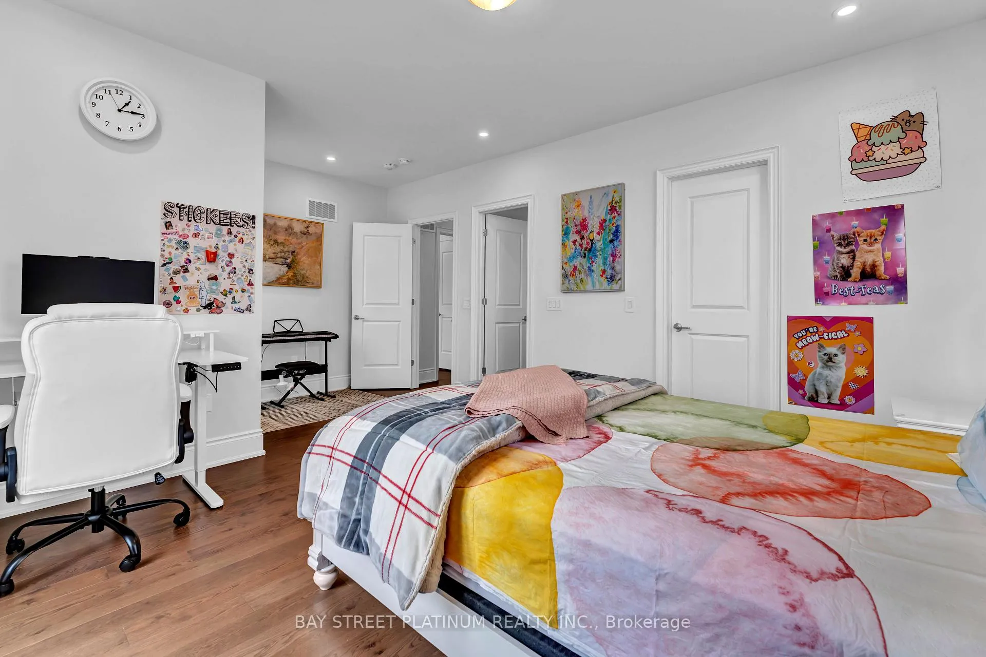 Photo 44 of 18 Woodgate Pines Drive, Vaughan, Kleinburg — HOMEH