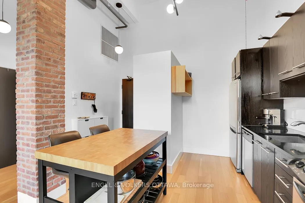 Photo 10 of Unit 201, 108 Third Avenue, Ottawa, Glebe — HOMEH