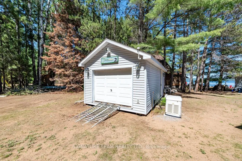 Photo 35 of 112 Eno Road, Killaloe, Hagarty and Richards, Killaloe/Round Lake — HOMEH