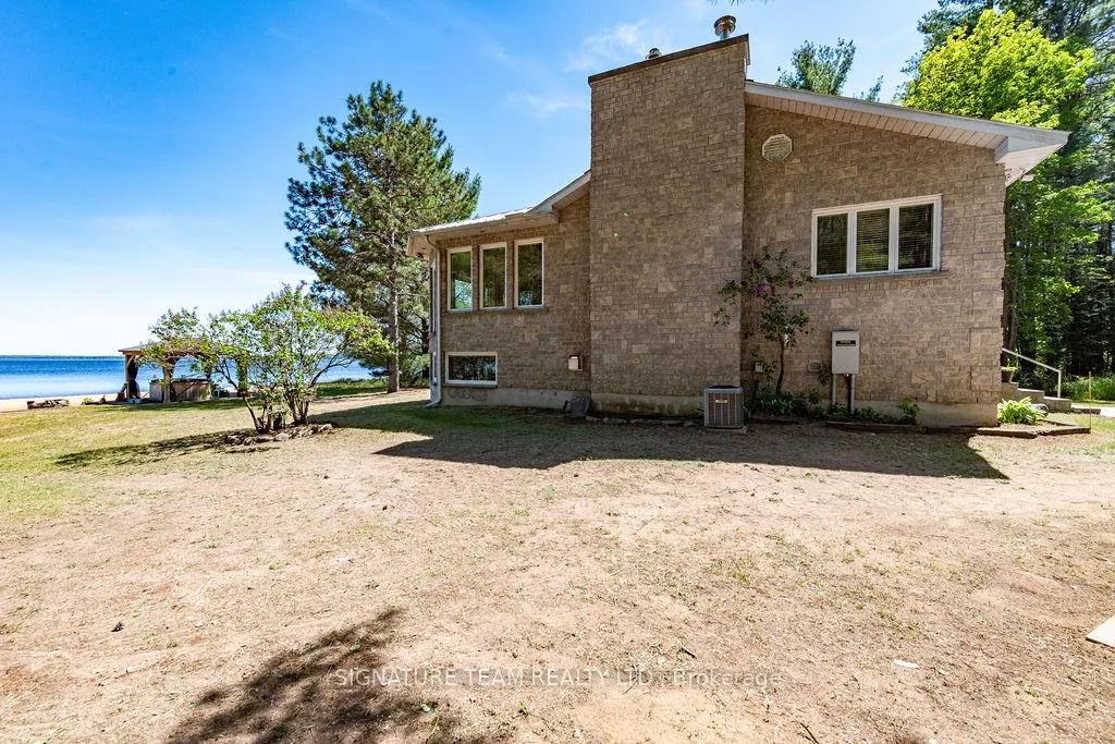 Photo 37 of 112 Eno Road, Killaloe, Hagarty and Richards, Killaloe/Round Lake — HOMEH