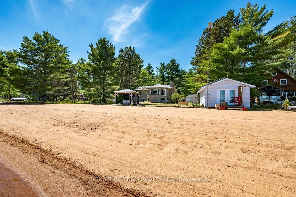 Photo 41 of 112 Eno Road, Killaloe, Hagarty and Richards, Killaloe/Round Lake — HOMEH
