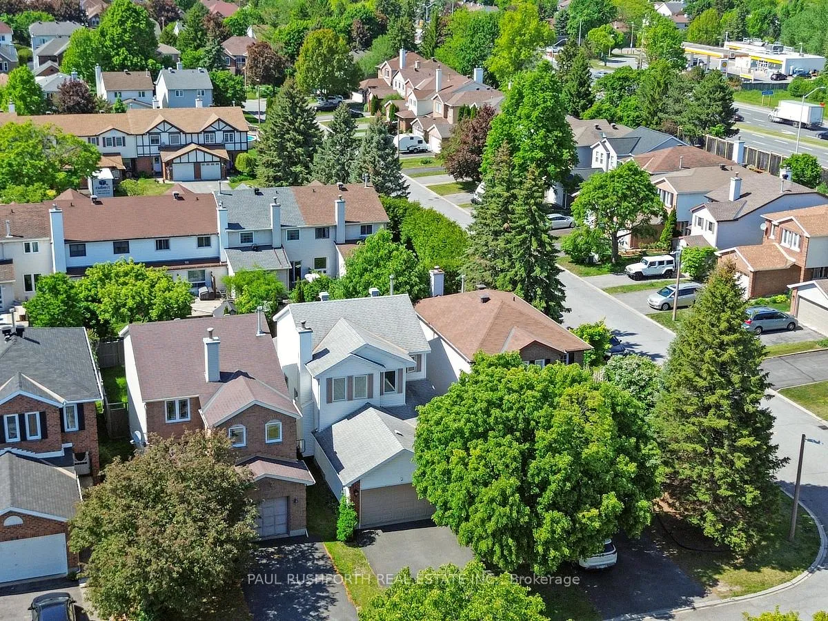 Photo 2 of 90 Acklam Terrace, Ottawa, Kanata - Morgan's Grant/South March — HOMEH