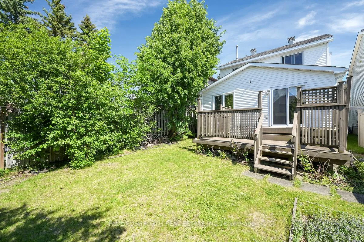 Photo 32 of 90 Acklam Terrace, Ottawa, Kanata - Morgan's Grant/South March — HOMEH