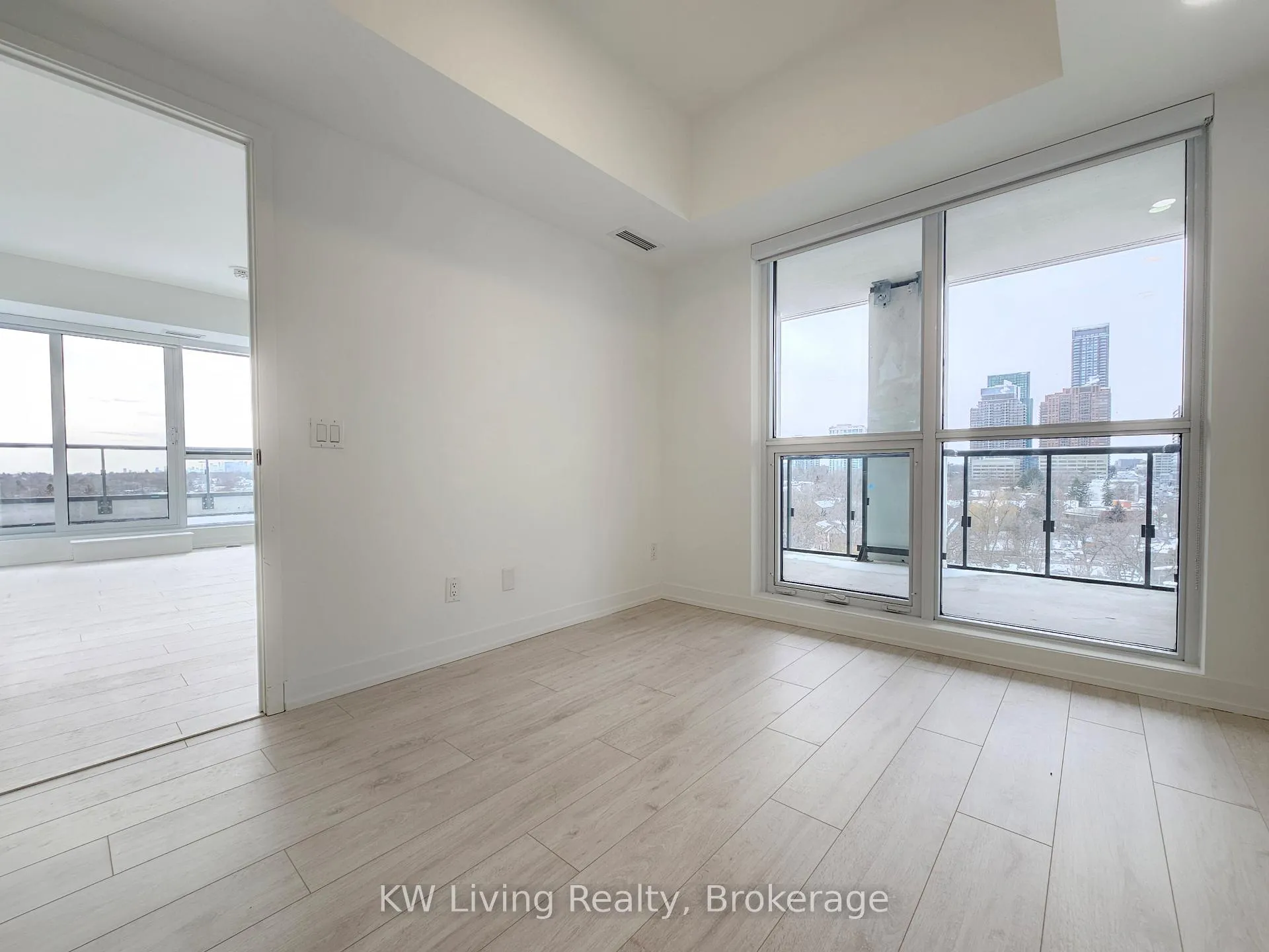 Photo 20 of Unit 710, 181 Sheppard Avenue E, North York, Willowdale East — HOMEH