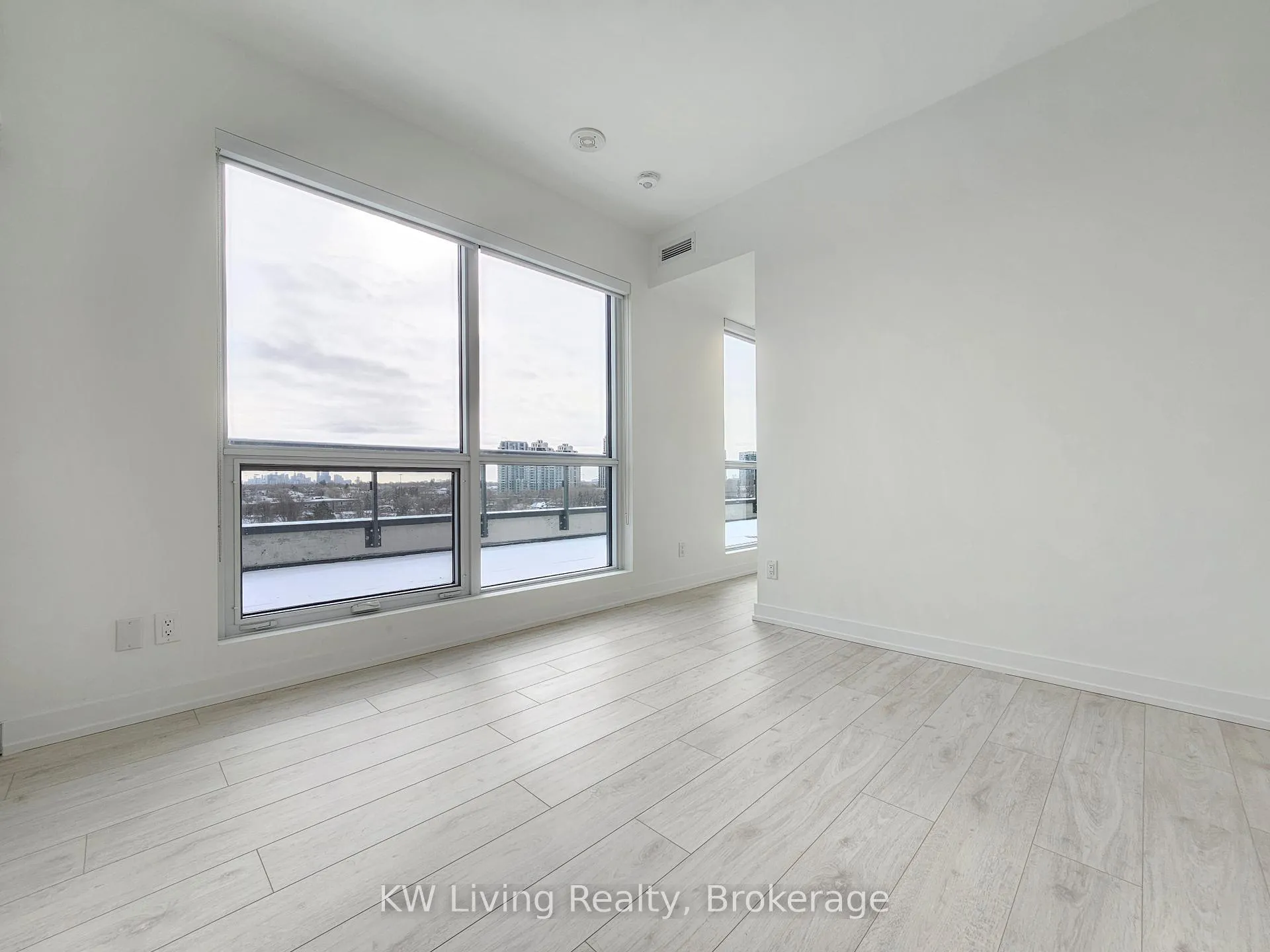 Photo 22 of Unit 710, 181 Sheppard Avenue E, North York, Willowdale East — HOMEH