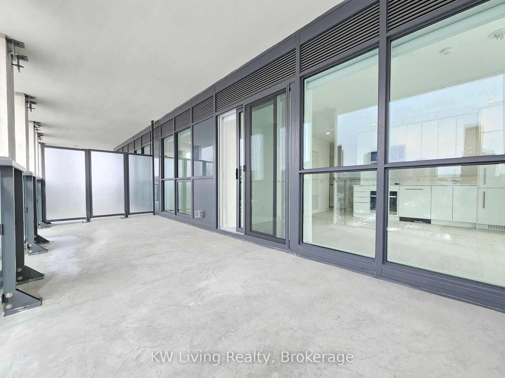 Photo 23 of Unit 710, 181 Sheppard Avenue E, North York, Willowdale East — HOMEH