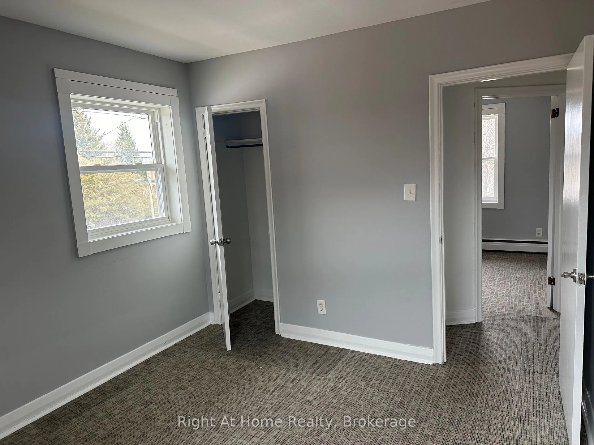 Photo 19 of Unit Apt. 4, 119 Rossland Road E, Oshawa, O'Neill — HOMEH