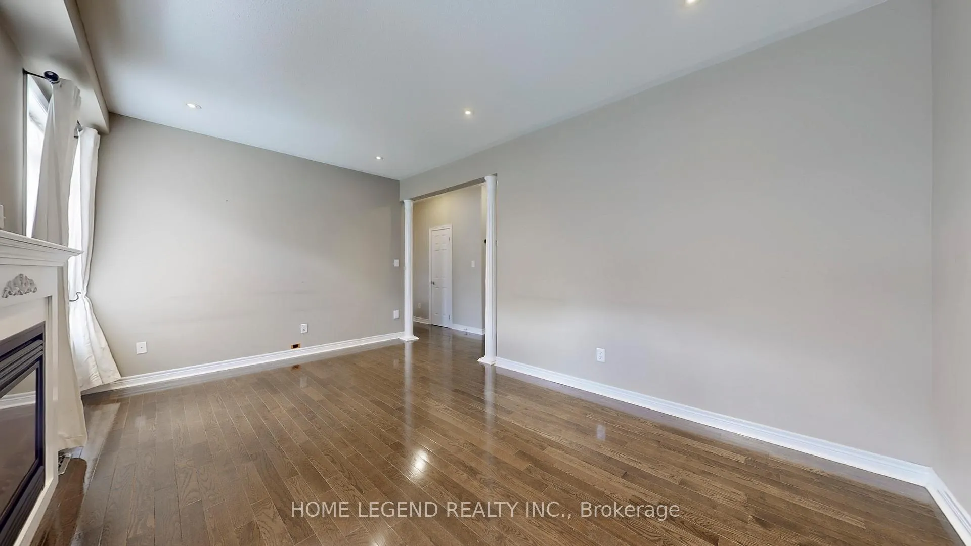 Photo 7 of 1 Siena Drive, Vaughan, Vellore Village — HOMEH