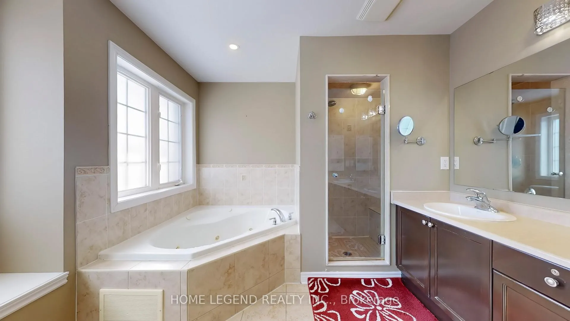 Photo 23 of 1 Siena Drive, Vaughan, Vellore Village — HOMEH