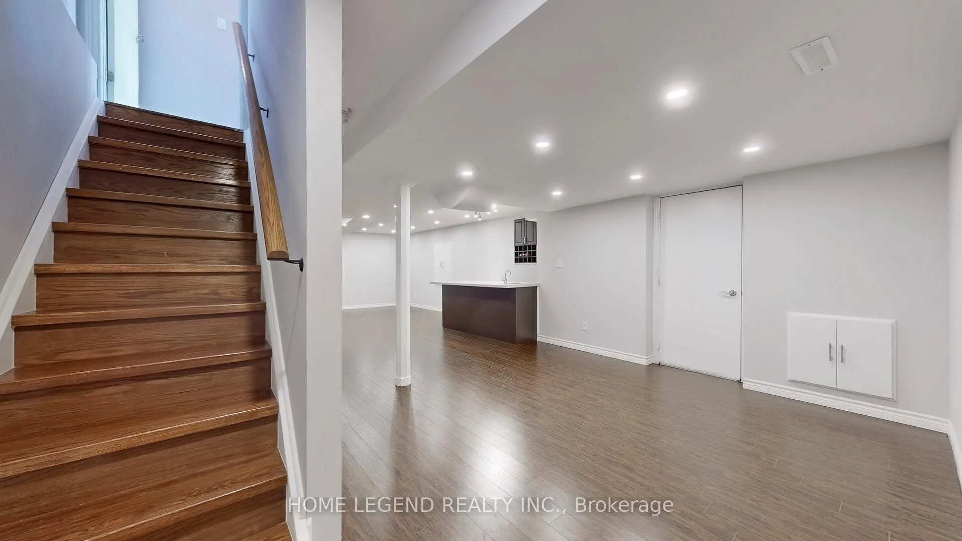 Photo 42 of 1 Siena Drive, Vaughan, Vellore Village — HOMEH