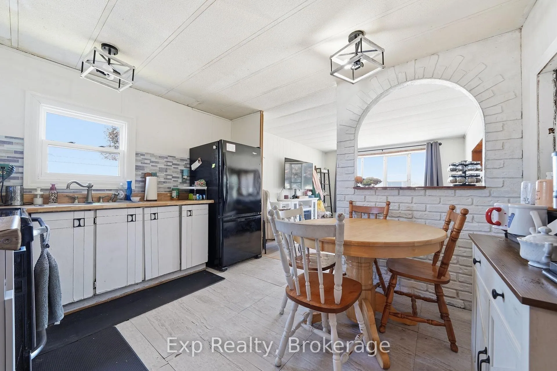 Photo 13 of 6 Juniper Lane, Quinte West, Sidney Ward — HOMEH