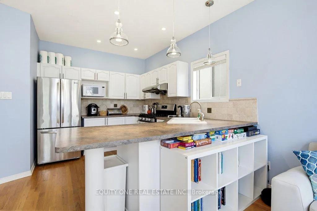 Photo 14 of 16 Grengold Way, Ottawa, Kanata - Kanata Lakes/Heritage Hills — HOMEH