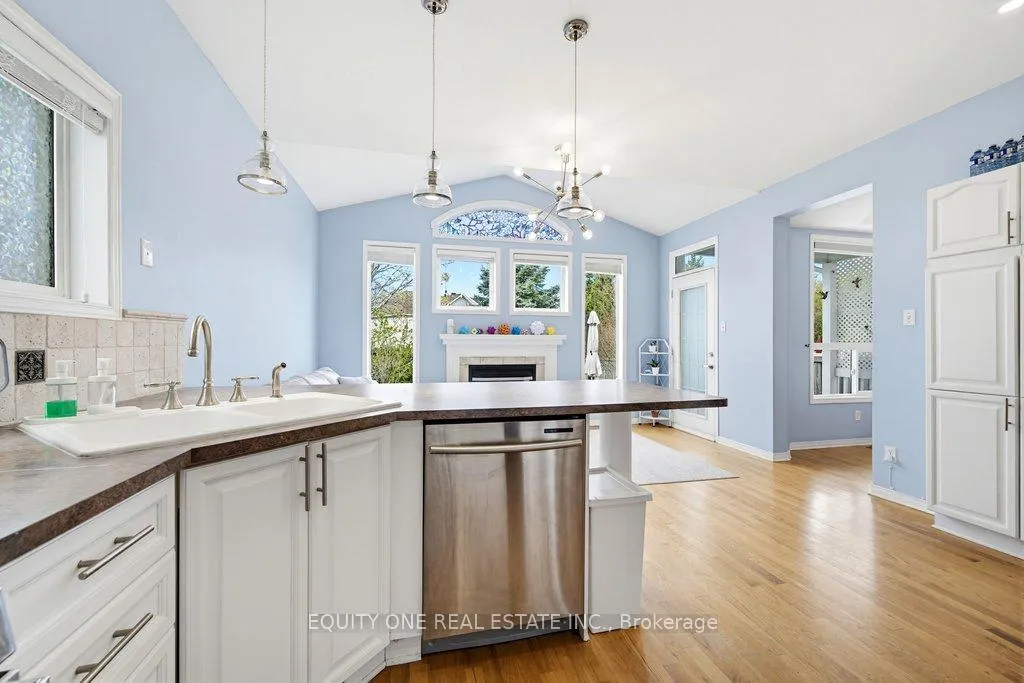 Photo 16 of 16 Grengold Way, Ottawa, Kanata - Kanata Lakes/Heritage Hills — HOMEH