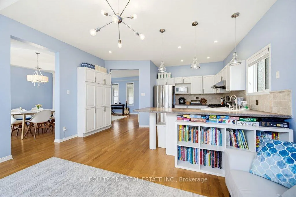 Photo 17 of 16 Grengold Way, Ottawa, Kanata - Kanata Lakes/Heritage Hills — HOMEH